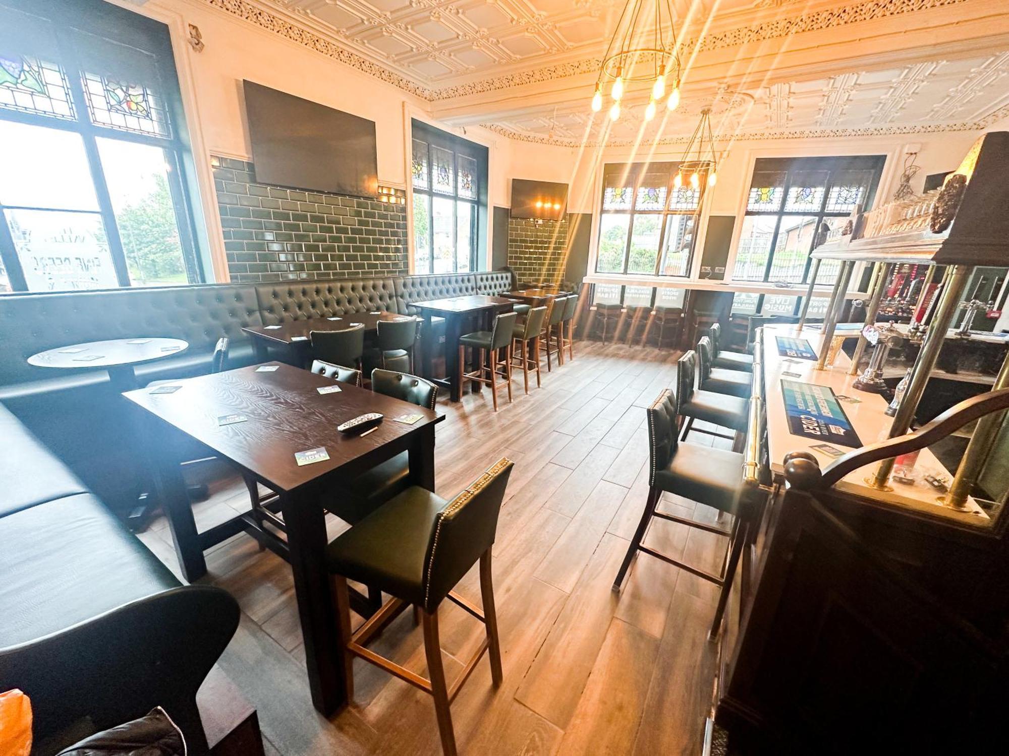 The Valley Inn 利物浦 外观 照片